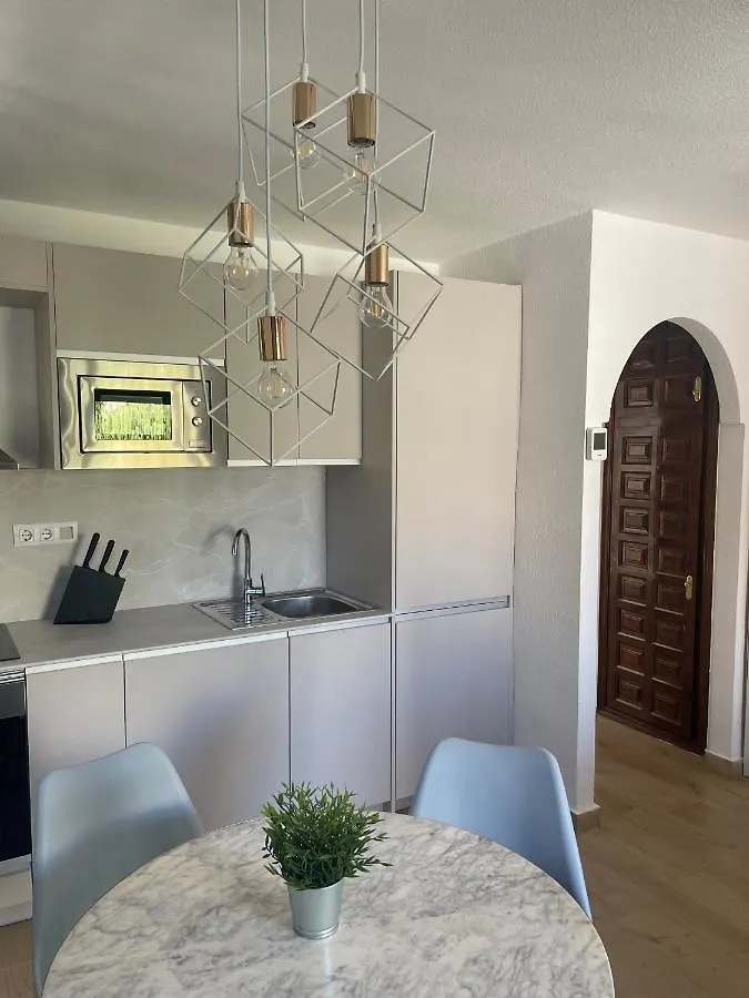 Lovely 1- Bedroom Rental With Pool, Close To The Beach Vera